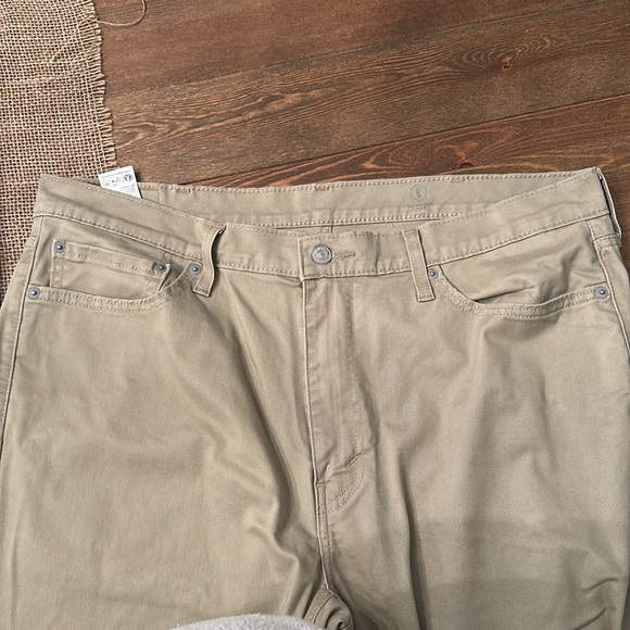 Mens Levi Strauss khakis - Picture 4 of 7